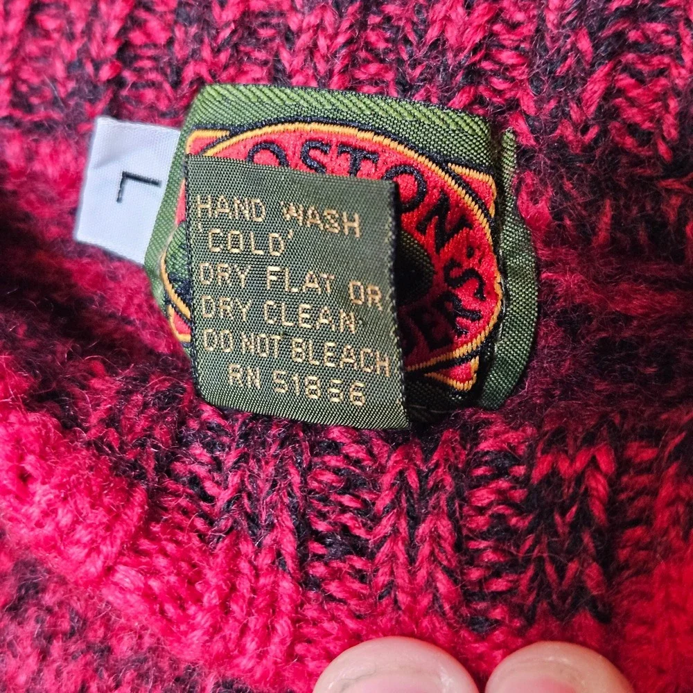 Boston Traders Vintage Pure Wool Knit Sweater Large Red‎ Black Crewneck Winter